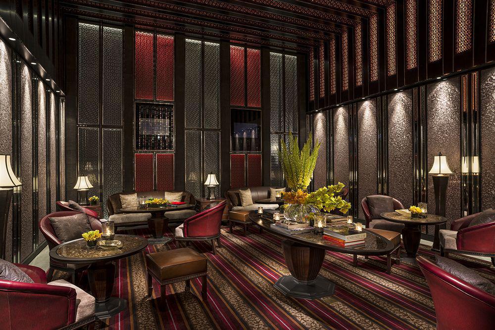 Four Seasons Hotel Shanghái Exterior foto